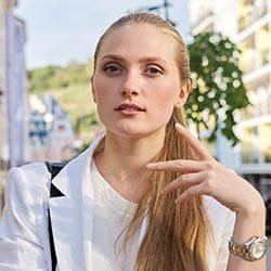 About 2 Lauren-Osborne